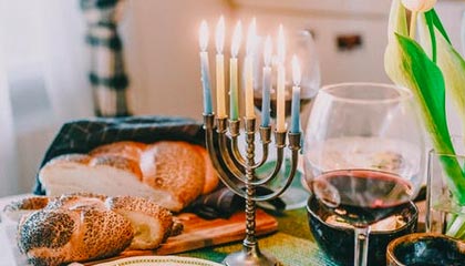 kaiyun xiazai-RNG季中赛表现抢眼，rng季中赛表现抢眼吗